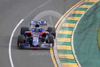 World © Octane Photographic Ltd. Formula 1 – Australian GP - Qualifying. Scuderia Toro Rosso STR13 – Brendon Hartley. Albert Park, Melbourne, Australia. Saturday 24th March 2018.