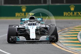 World © Octane Photographic Ltd. Formula 1 – Australian GP - Qualifying. Mercedes AMG Petronas Motorsport AMG F1 W09 EQ Power+ - Valtteri Bottas. Albert Park, Melbourne, Australia. Saturday 24th March 2018.