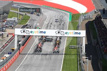 World © Octane Photographic Ltd. Formula 1 – Austrian GP - Race. Mercedes AMG Petronas Motorsport AMG F1 W09 EQ Power+ - Valtteri Bottas, Lewis Hamilton and Scuderia Ferrari SF71-H – Kimi Raikkonen. . Red Bull Ring, Spielberg, Austria. Sunday 1st July 2018.