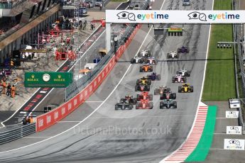 World © Octane Photographic Ltd. Formula 1 – Austrian GP - Race. Mercedes AMG Petronas Motorsport AMG F1 W09 EQ Power+ - Valtteri Bottas, Lewis Hamilton and Scuderia Ferrari SF71-H – Kimi Raikkonen. . Red Bull Ring, Spielberg, Austria. Sunday 1st July 2018.