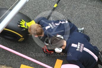 World © Octane Photographic Ltd. Formula 1 – Winter Test 1. Sahara Force India VJM11 Sergio Perez - tyre change practice. Circuit de Barcelona-Catalunya, Spain. Thursday 1st March 2018.