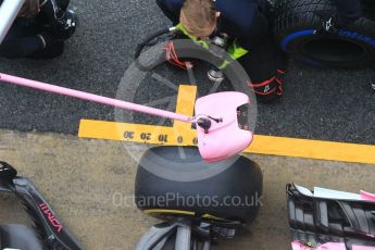 World © Octane Photographic Ltd. Formula 1 – Winter Test 1. Sahara Force India VJM11 Sergio Perez - tyre change practice. Circuit de Barcelona-Catalunya, Spain. Thursday 1st March 2018.