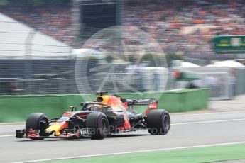 World © Octane Photographic Ltd. Formula 1 – German GP - Qualifying. Aston Martin Red Bull Racing TAG Heuer RB14 – Daniel Ricciardo. Hockenheimring, Baden-Wurttemberg, Germany. Saturday 21st July 2018.