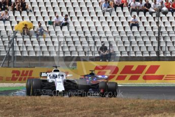 World © Octane Photographic Ltd. Formula 1 – German GP - Race. Williams Martini Racing FW41 – Lance Stroll and Scuderia Toro Rosso STR13 – Brendon Hartley. Hockenheimring, Baden-Wurttemberg, Germany. Sunday 22nd July 2018.