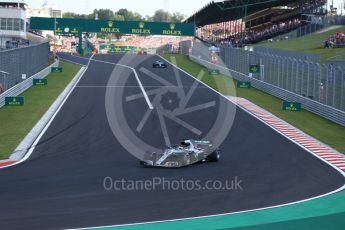 World © Octane Photographic Ltd. Formula 1 – Hungarian GP - Race. Mercedes AMG Petronas Motorsport AMG F1 W09 EQ Power+ - Lewis Hamilton. Hungaroring, Budapest, Hungary. Sunday 29th July 2018.