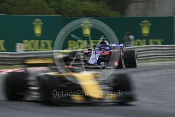 World © Octane Photographic Ltd. Formula 1 – Hungarian GP - Qualifying. Scuderia Toro Rosso STR13 – Pierre Gasly and Renault Sport F1 Team RS18 – Carlos Sainz. Hungaroring, Budapest, Hungary. Saturday 28th July 2018.