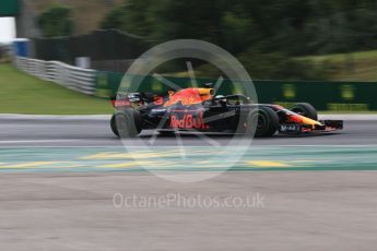 World © Octane Photographic Ltd. Formula 1 – Hungarian GP - Qualifying. Aston Martin Red Bull Racing TAG Heuer RB14 – Daniel Ricciardo. Hungaroring, Budapest, Hungary. Saturday 28th July 2018.