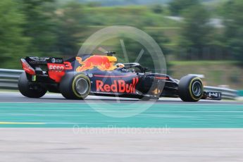 World © Octane Photographic Ltd. Formula 1 – Hungarian GP - Qualifying. Aston Martin Red Bull Racing TAG Heuer RB14 – Daniel Ricciardo. Hungaroring, Budapest, Hungary. Saturday 28th July 2018.