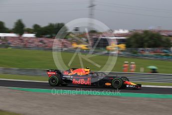 World © Octane Photographic Ltd. Formula 1 – Hungarian GP - Qualifying. Aston Martin Red Bull Racing TAG Heuer RB14 – Max Verstappen. Hungaroring, Budapest, Hungary. Saturday 28th July 2018.