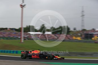 World © Octane Photographic Ltd. Formula 1 – Hungarian GP - Qualifying. Aston Martin Red Bull Racing TAG Heuer RB14 – Daniel Ricciardo. Hungaroring, Budapest, Hungary. Saturday 28th July 2018.