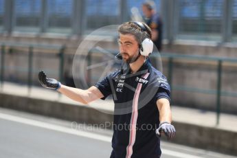 World © Octane Photographic Ltd. Formula 1 – Hungarian Post-Race Test - Day 1. Sahara Force India mechanic releases Nicholas Latifi from his garage. Hungaroring, Budapest, Hungary. Tuesday 31st July 2018.