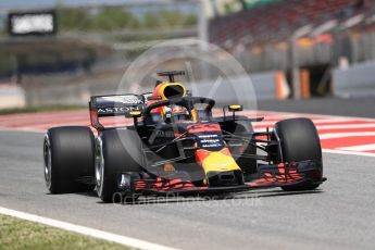 World © Octane Photographic Ltd. Formula 1 – In season test 1, day 1. Aston Martin Red Bull Racing TAG Heuer RB14 – Max Verstappen. Circuit de Barcelona-Catalunya, Spain. Tuesday 15th May 2018.