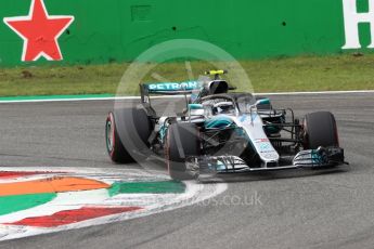 World © Octane Photographic Ltd. Formula 1 – Italian GP - Qualifying. Mercedes AMG Petronas Motorsport AMG F1 W09 EQ Power+ - Valtteri Bottas. Autodromo Nazionale di Monza, Monza, Italy. Saturday 1st September 2018.