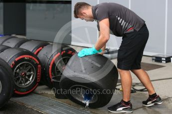 World © Octane Photographic Ltd. Formula 1 – Japanese GP - Paddock. Haas F1 Team VF-18 – Wheel and tyre cleaning after Practice 1. Suzuka Circuit, Japan. Friday 5th October 2018.