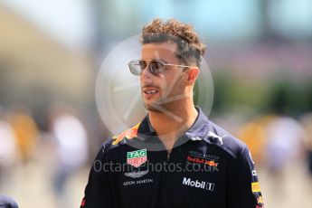 World © Octane Photographic Ltd. Formula 1 – Japanese GP - Paddock. Aston Martin Red Bull Racing TAG Heuer RB14 – Daniel Ricciardo. Suzuka Circuit, Japan. Sunday 7th October 2018.