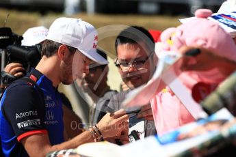 World © Octane Photographic Ltd. Formula 1 – Japanese GP - Paddock. Scuderia Toro Rosso STR13 – Pierre Gasly. Suzuka Circuit, Japan. Sunday 7th October 2018.