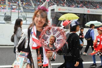World © Octane Photographic Ltd. Formula 1 – Japanese GP – Fans in the pitlane. Suzuka Circuit, Japan. Thursday 4th October 2018.