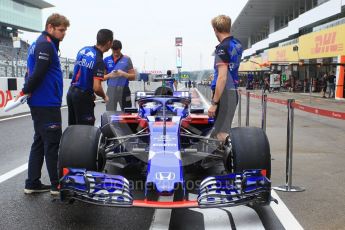 World © Octane Photographic Ltd. Formula 1 – Japanese GP - Pit Lane. Scuderia Toro Rosso STR13 – Brendon Hartley. Suzuka Circuit, Japan. Thursday 4th October 2018.