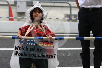 World © Octane Photographic Ltd. Formula 1 – Japanese GP – Fans in the pitlane. Suzuka Circuit, Japan. Thursday 4th October 2018.