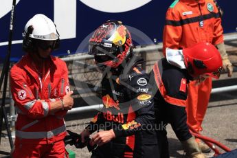 World © Octane Photographic Ltd. Formula 1 – Monaco GP - Practice 3. Aston Martin Red Bull Racing TAG Heuer RB14 – Max Verstappen crash at exit of Swimming Pool. Monte-Carlo. Saturday 26th May 2018.