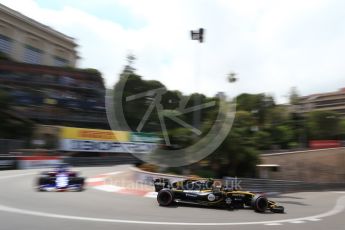 World © Octane Photographic Ltd. Formula 1 – Monaco GP - Practice 2. Renault Sport F1 Team RS18 – Carlos Sainz and Scuderia Toro Rosso STR13 – Pierre Gasly. Monte-Carlo. Thursday 24th May 2018.