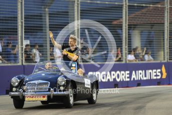 World © Octane Photographic Ltd. Formula 1 – Singapore GP - Drivers Parade. Renault Sport F1 Team RS18 – Nico Hulkenberg. Marina Bay Street Circuit, Singapore. Sunday 16th September 2018.