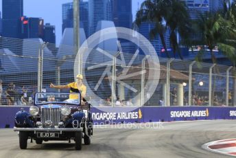 World © Octane Photographic Ltd. Formula 1 – Singapore GP - Drivers Parade. Renault Sport F1 Team RS18 – Carlos Sainz. Marina Bay Street Circuit, Singapore. Sunday 16th September 2018.