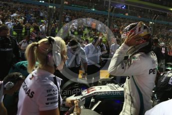 World © Octane Photographic Ltd. Formula 1 – Singapore GP – Drivers Parade. Mercedes AMG Petronas Motorsport AMG F1 W09 EQ Power+ - Lewis Hamilton. Marina Bay Street Circuit, Singapore. Sunday 16th September 2018.