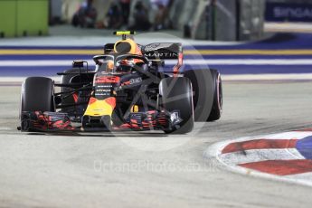 World © Octane Photographic Ltd. Formula 1 – Singapore GP - Race. Aston Martin Red Bull Racing TAG Heuer RB14 – Max Verstappen. Marina Bay Street Circuit, Singapore. Sunday 16th September 2018.