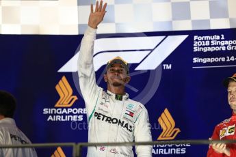 World © Octane Photographic Ltd. Formula 1 – Singapore GP – Race Podium. Mercedes AMG Petronas Motorsport AMG F1 W09 EQ Power+ - Lewis Hamilton. Marina Bay Street Circuit, Singapore. Sunday 16th September 2018.