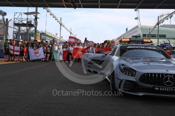 World © Octane Photographic Ltd. Formula 1 – Singapore GP - Thursday Pit Lane. Formula 1 in Schools group photo. Marina Bay Street Circuit, Singapore. Thursday 13th September 2018.