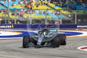 World © Octane Photographic Ltd. Formula 1 – Singapore GP – Practice 1. Mercedes AMG Petronas Motorsport AMG F1 W09 EQ Power+ - Lewis Hamilton. Marina Bay Street Circuit, Singapore. Friday 14th September 2018.