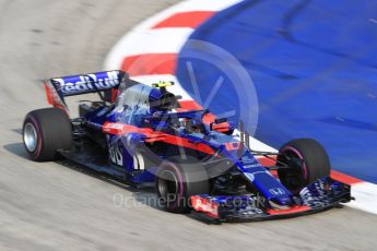 World © Octane Photographic Ltd. Formula 1 – Singapore GP - Practice 1. Scuderia Toro Rosso STR13 – Pierre Gasly. Marina Bay Street Circuit, Singapore. Friday 14th September 2018.