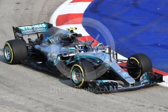 World © Octane Photographic Ltd. Formula 1 – Singapore GP - Practice 1. Mercedes AMG Petronas Motorsport AMG F1 W09 EQ Power+ - Valtteri Bottas. Marina Bay Street Circuit, Singapore. Friday 14th September 2018.