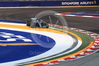 World © Octane Photographic Ltd. Formula 1 – Singapore GP – Practice 1. Mercedes AMG Petronas Motorsport AMG F1 W09 EQ Power+ - Lewis Hamilton. Marina Bay Street Circuit, Singapore. Friday 14th September 2018.