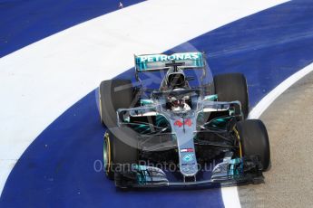 World © Octane Photographic Ltd. Formula 1 – Singapore GP – Practice 1. Mercedes AMG Petronas Motorsport AMG F1 W09 EQ Power+ - Lewis Hamilton. Marina Bay Street Circuit, Singapore. Friday 14th September 2018.