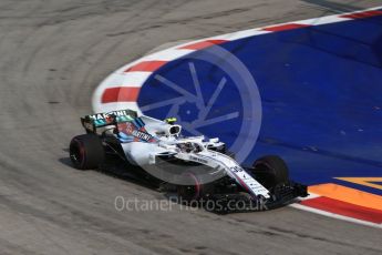 World © Octane Photographic Ltd. Formula 1 – Singapore GP - Practice 1. Williams Martini Racing FW41 – Sergey Sirotkin. Marina Bay Street Circuit, Singapore. Friday 14th September 2018.