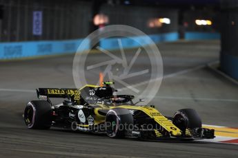 World © Octane Photographic Ltd. Formula 1 – Singapore GP - Practice 2. Renault Sport F1 Team RS18 – Carlos Sainz. Marina Bay Street Circuit, Singapore. Friday 14th September 2018.