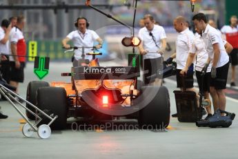 World © Octane Photographic Ltd. Formula 1 – Singapore GP - Practice 3. McLaren MCL33 – Stoffel Vandoorne. Marina Bay Street Circuit, Singapore. Saturday 15th September 2018.