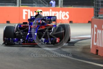 World © Octane Photographic Ltd. Formula 1 – Singapore GP - Qualifying. Scuderia Toro Rosso STR13 – Pierre Gasly. Marina Bay Street Circuit, Singapore. Saturday 15th September 2018.