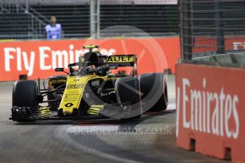 World © Octane Photographic Ltd. Formula 1 – Singapore GP - Qualifying. Renault Sport F1 Team RS18 – Carlos Sainz. Marina Bay Street Circuit, Singapore. Saturday 15th September 2018.