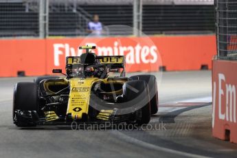 World © Octane Photographic Ltd. Formula 1 – Singapore GP - Qualifying. Renault Sport F1 Team RS18 – Carlos Sainz. Marina Bay Street Circuit, Singapore. Saturday 15th September 2018.