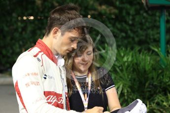 World © Octane Photographic Ltd. Formula 1 – Singapore GP - Qualifying. Alfa Romeo Sauber F1 Team C37 – Charles Leclerc. Marina Bay Street Circuit, Singapore. Saturday 15th September 2018.