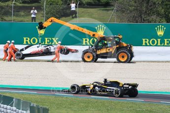 World © Octane Photographic Ltd. Formula 1 – Spanish GP - Practice 2. Haas F1 Team VF-18 – Romain Grosjean and Renault Sport F1 Team RS18 – Nico Hulkenberg. Circuit de Barcelona-Catalunya, Spain. Friday 11th May 2018.