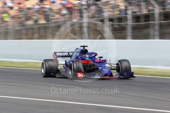 World © Octane Photographic Ltd. Formula 1 – Spanish GP - Practice 2. Scuderia Toro Rosso STR13 – Brendon Hartley. Circuit de Barcelona-Catalunya, Spain. Friday 11th May 2018.