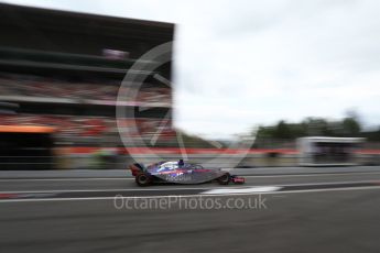 World © Octane Photographic Ltd. Formula 1 – Spanish GP - Saturday Practice 3. Scuderia Toro Rosso STR13 – Brendon Hartley. Circuit de Barcelona-Catalunya, Spain. Saturday 12th May 2018.