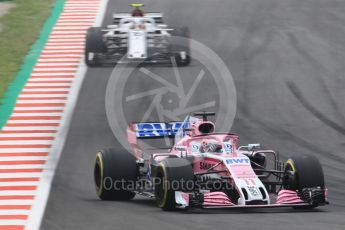 World © Octane Photographic Ltd. Formula 1 – Spanish GP - Saturday Qualifying. Sahara Force India VJM11 - Sergio Perez and Sauber F1 Team C37 – Charles Leclerc. Circuit de Barcelona-Catalunya, Spain. Saturday 12th May 2018.
