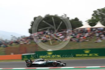 World © Octane Photographic Ltd. Formula 1 – Spanish GP - Saturday Qualifying. Mercedes AMG Petronas Motorsport AMG F1 W09 EQ Power+ - Lewis Hamilton. Circuit de Barcelona-Catalunya, Spain. Saturday 12th May 2018.