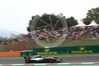 World © Octane Photographic Ltd. Formula 1 – Spanish GP - Saturday Qualifying. Mercedes AMG Petronas Motorsport AMG F1 W09 EQ Power+ - Lewis Hamilton. Circuit de Barcelona-Catalunya, Spain. Saturday 12th May 2018.