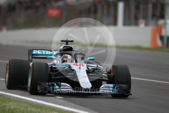 World © Octane Photographic Ltd. Formula 1 – Spanish GP - Race. Mercedes AMG Petronas Motorsport AMG F1 W09 EQ Power+ - Lewis Hamilton. Circuit de Barcelona-Catalunya, Spain. Sunday 13th May 2018.